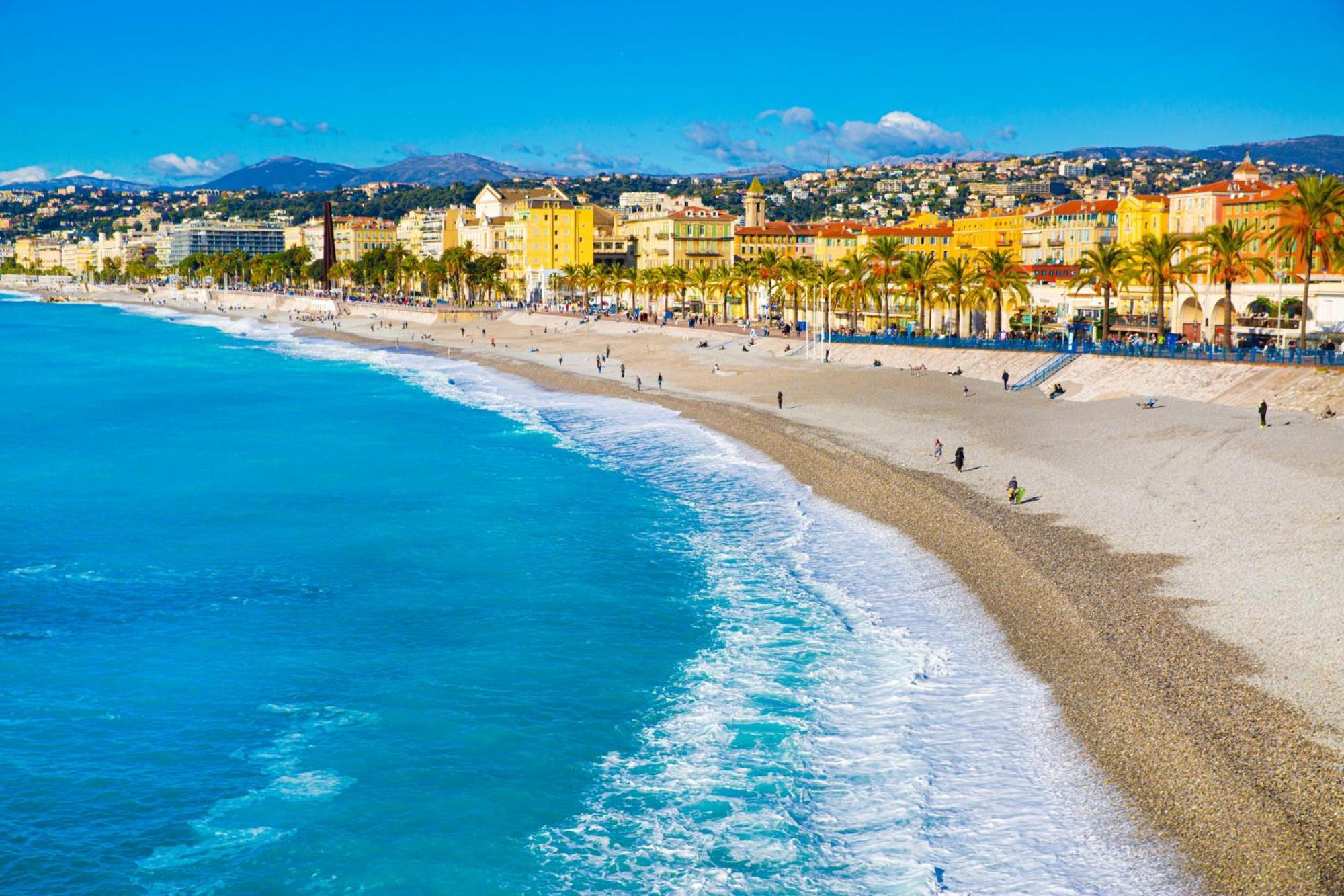 2 Bdrs Promenade Des - Ac Appartement *